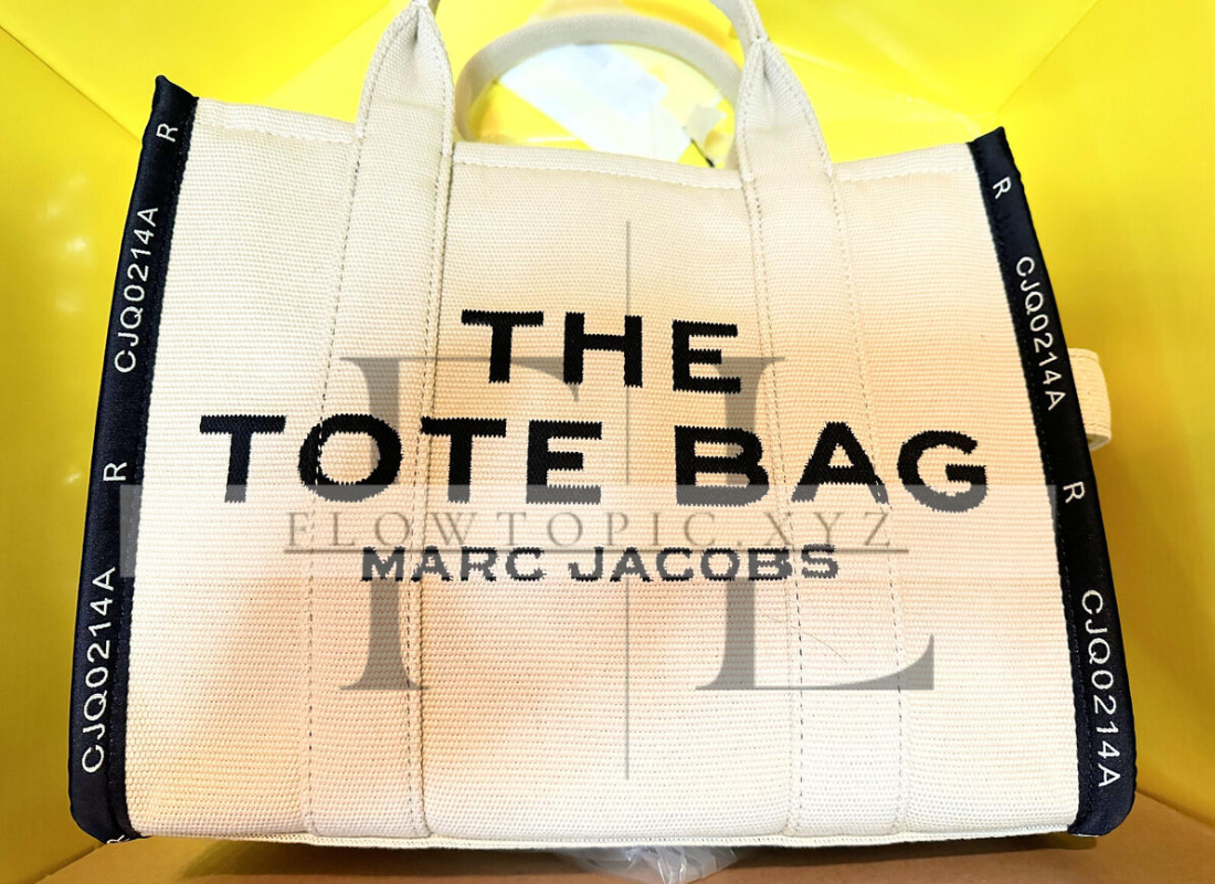 Marc Jacobs tote bags